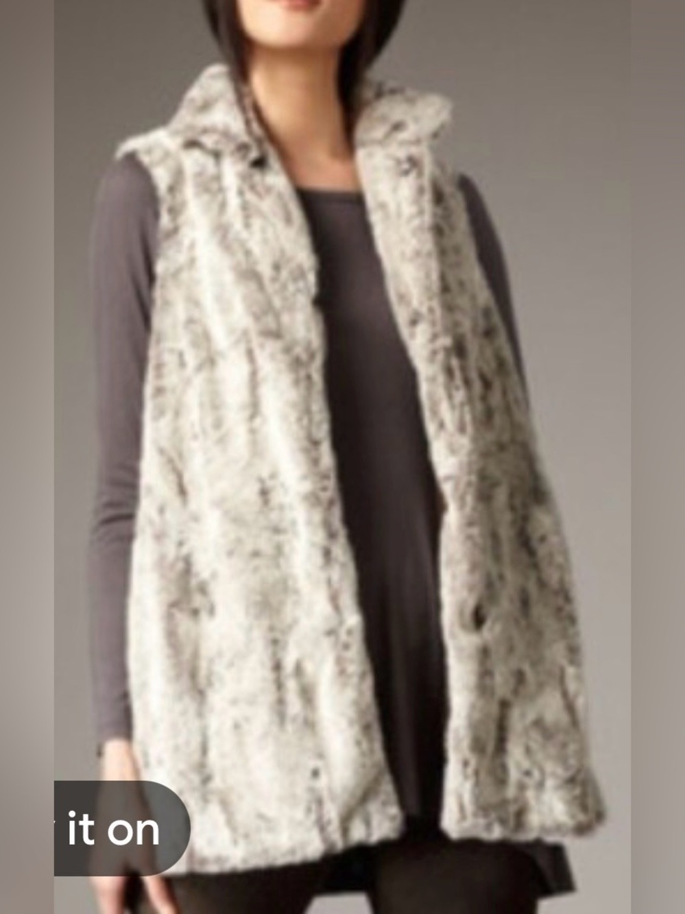 ylan Plush Faux Fur Vest in Light Gray